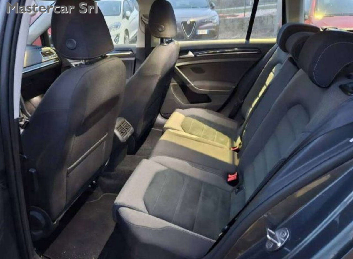 Volkswagen Golf Variant 2.0 tdi Style 150cv dsg (11)
