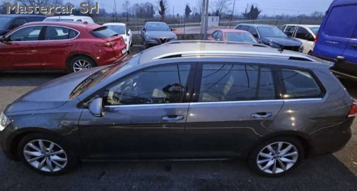 Volkswagen Golf Variant 2.0 tdi Style 150cv dsg (2)