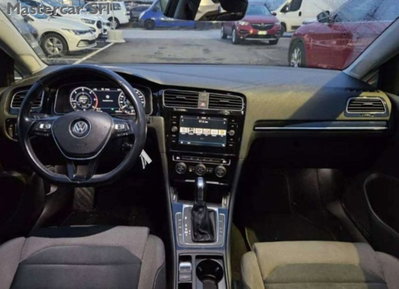 Volkswagen Golf Variant 2.0 tdi Style 150cv dsg (9)