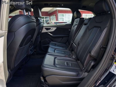 Audi Q7 50 TDI quattro tiptronic (15)