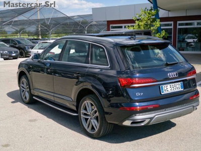 Audi Q7 50 TDI quattro tiptronic (4)