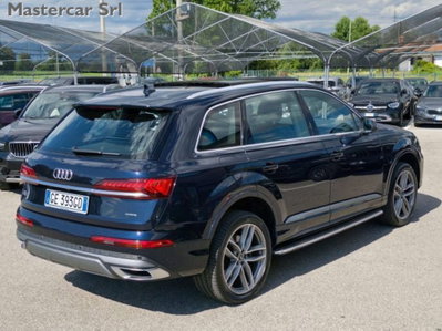 Audi Q7 50 TDI quattro tiptronic (6)