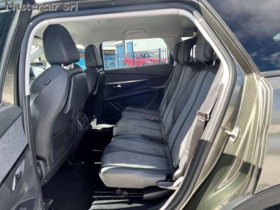 Peugeot 5008 BlueHDi 130 S&S Allure (11)