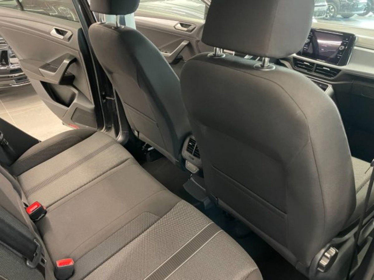 Volkswagen T-Roc 2.0 tdi Life 150cv dsg (12)