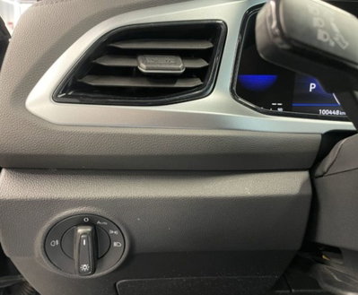 Volkswagen T-Roc 2.0 tdi Life 150cv dsg (16)