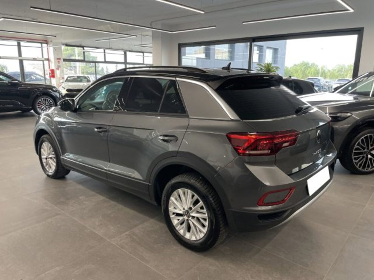 Volkswagen T-Roc 2.0 tdi Life 150cv dsg (4)