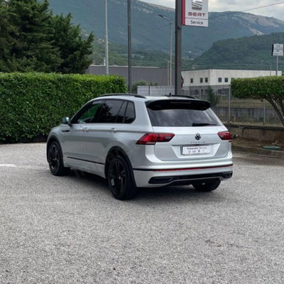 Volkswagen Tiguan Allspace 2.0 TDI SCR DSG 4MOTION R-Line (7)
