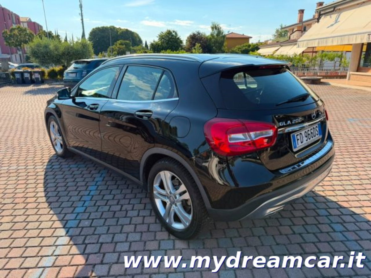 Mercedes-Benz GLA SUV 200 CDI Automatic Sport (4)