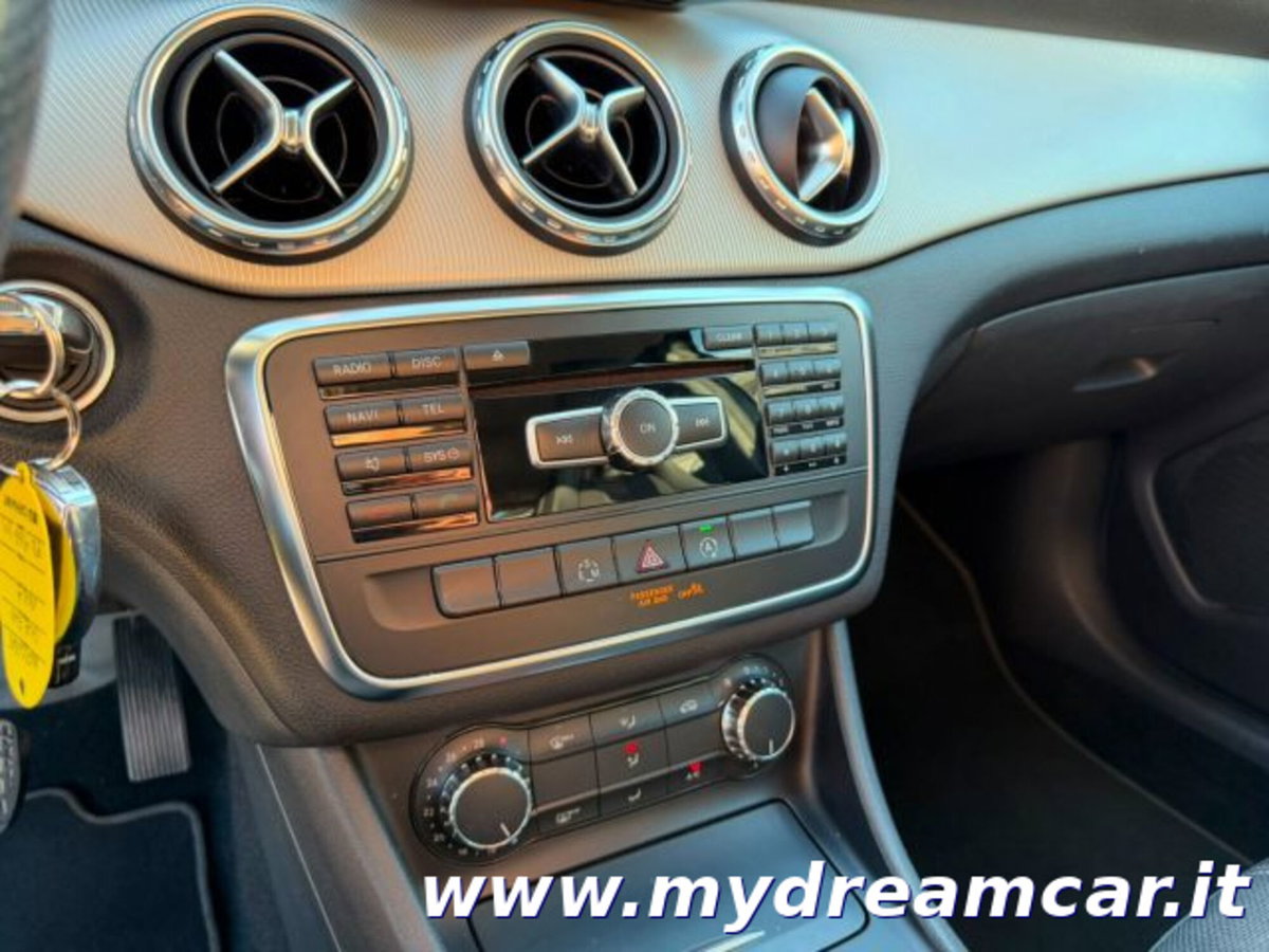 Mercedes-Benz GLA SUV 200 CDI Automatic Sport (8)