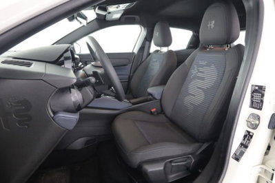 Alfa Romeo Junior 1.2 ibrida 145cv edct6 (2)