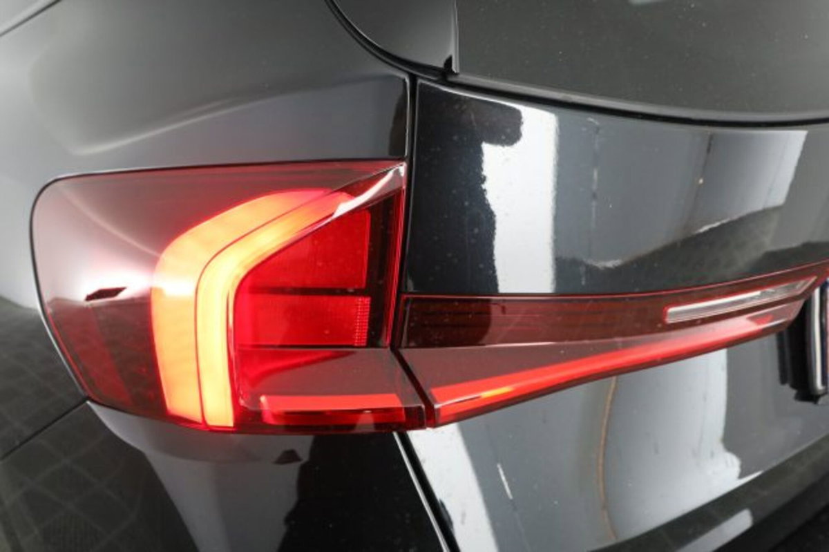 BMW X1 sDrive 18d Msport (10)
