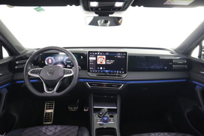 Volkswagen Tiguan 2.0 tdi R-Line 150cv dsg (4)