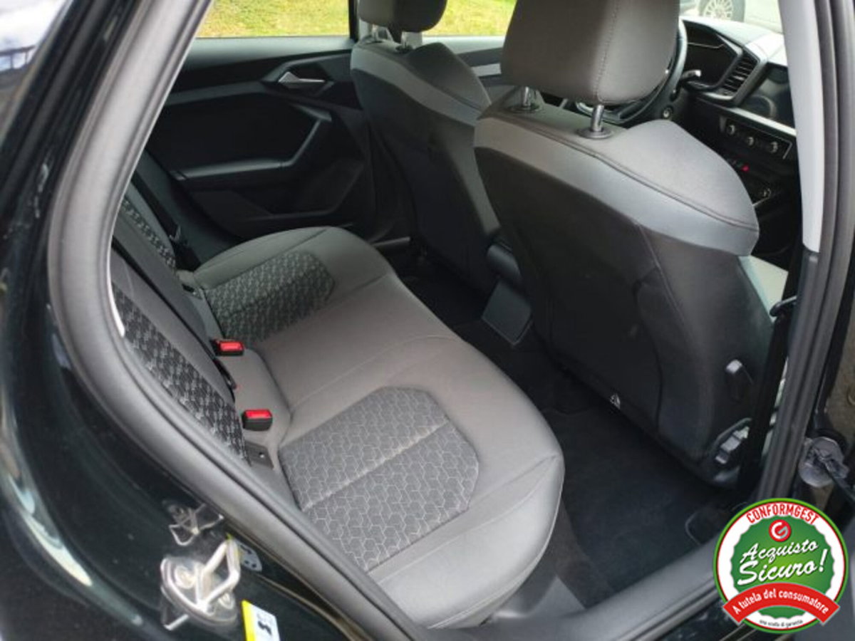 Audi A1 Sportback 40 TFSI S tronic S line edition (15)