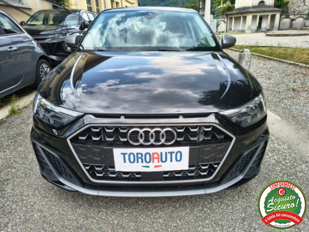 Audi A1 Sportback 40 TFSI S tronic S line edition (2)