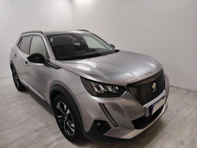 Peugeot 2008 PureTech 100 S&S Allure (2)