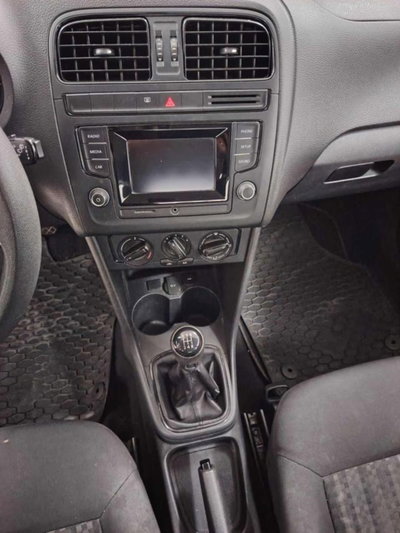 Volkswagen Polo 1.0 MPI 5p. Trendline (5)