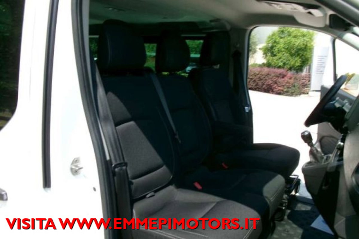 Renault Trafic Furgone BluedCi 110CV PL-TN Intens (12)