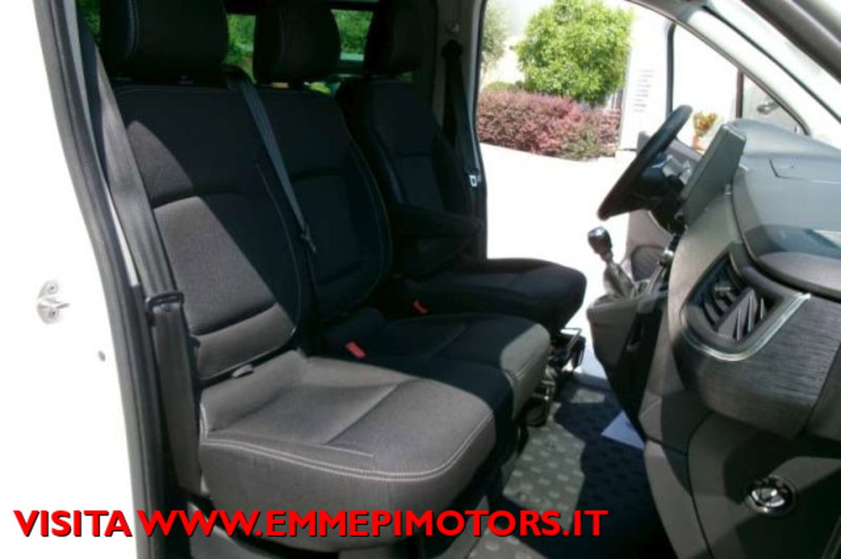Renault Trafic Furgone BluedCi 110CV PL-TN Intens (13)