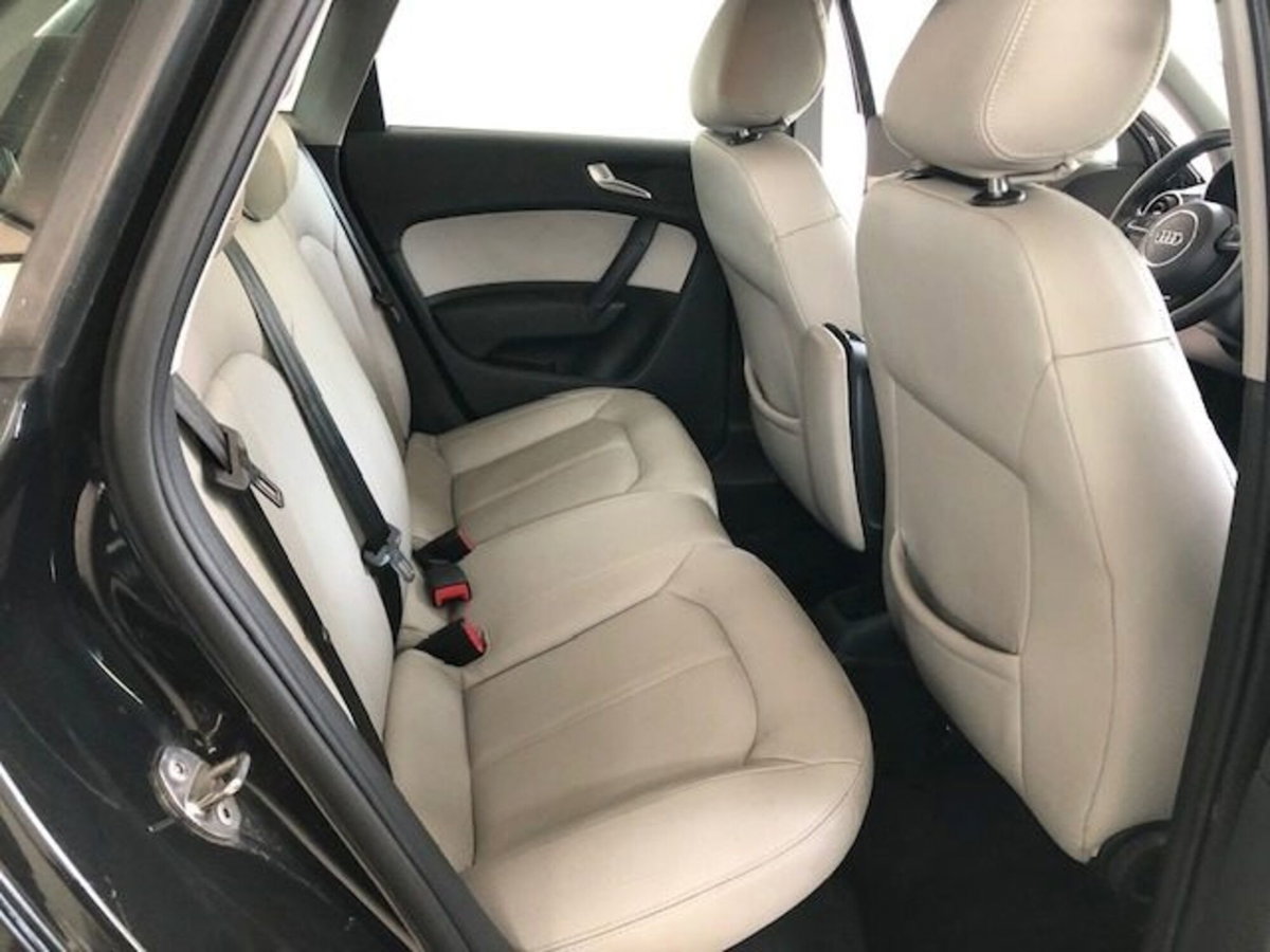 Audi A1 Sportback 1.2 TFSI S line edition plus (10)