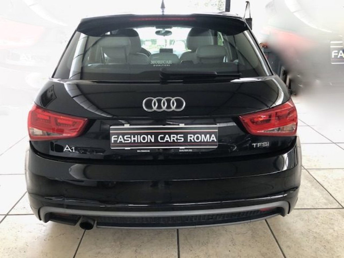 Audi A1 Sportback 1.2 TFSI S line edition plus (5)