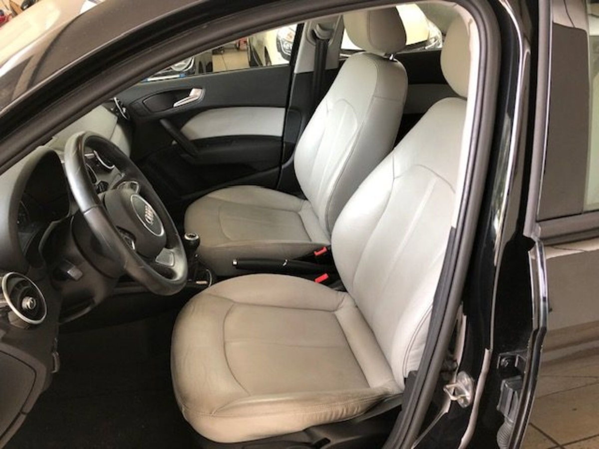 Audi A1 Sportback 1.2 TFSI S line edition plus (7)