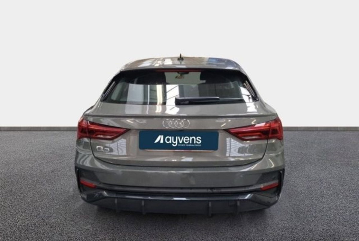 Audi Q3 Sportback 45 TFSI e S tronic Business Plus (5)
