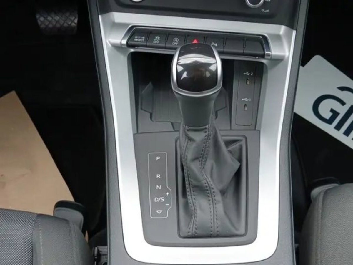 Audi Q3 Sportback 35 TDI quattro S tronic S line edition (7)