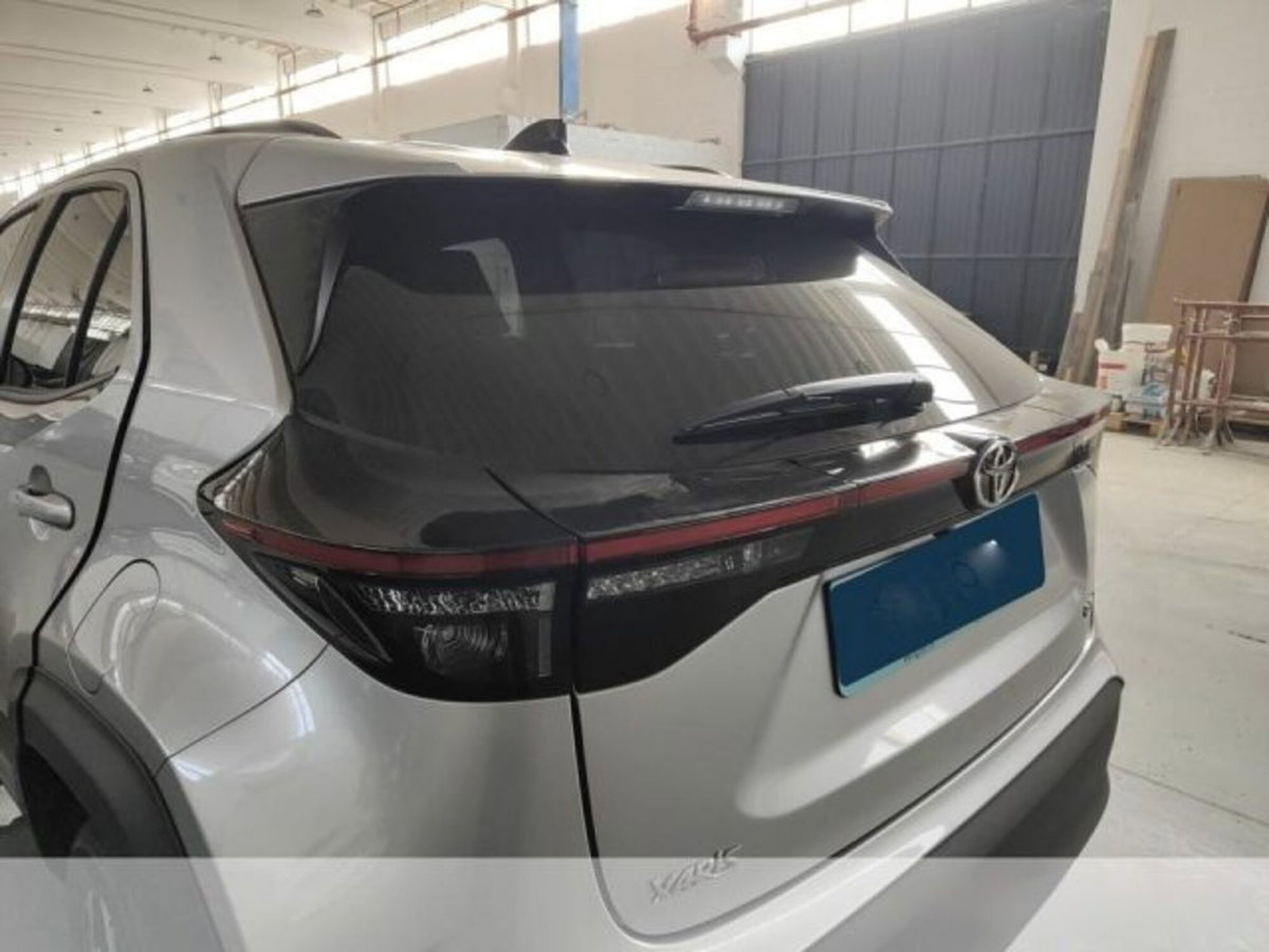 Toyota Yaris Cross 1.5 Hybrid 5p. E-CVT Premiere (10)