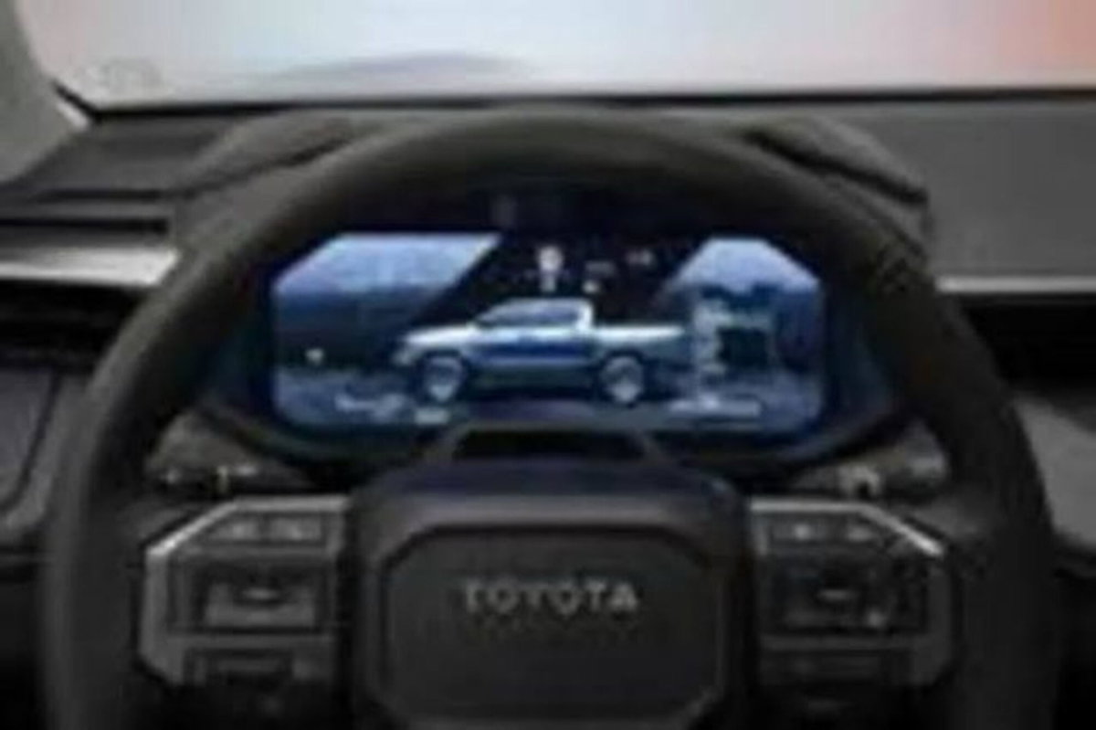 Toyota Hilux 2.8 d-4d 48V double cab Icon auto (8)