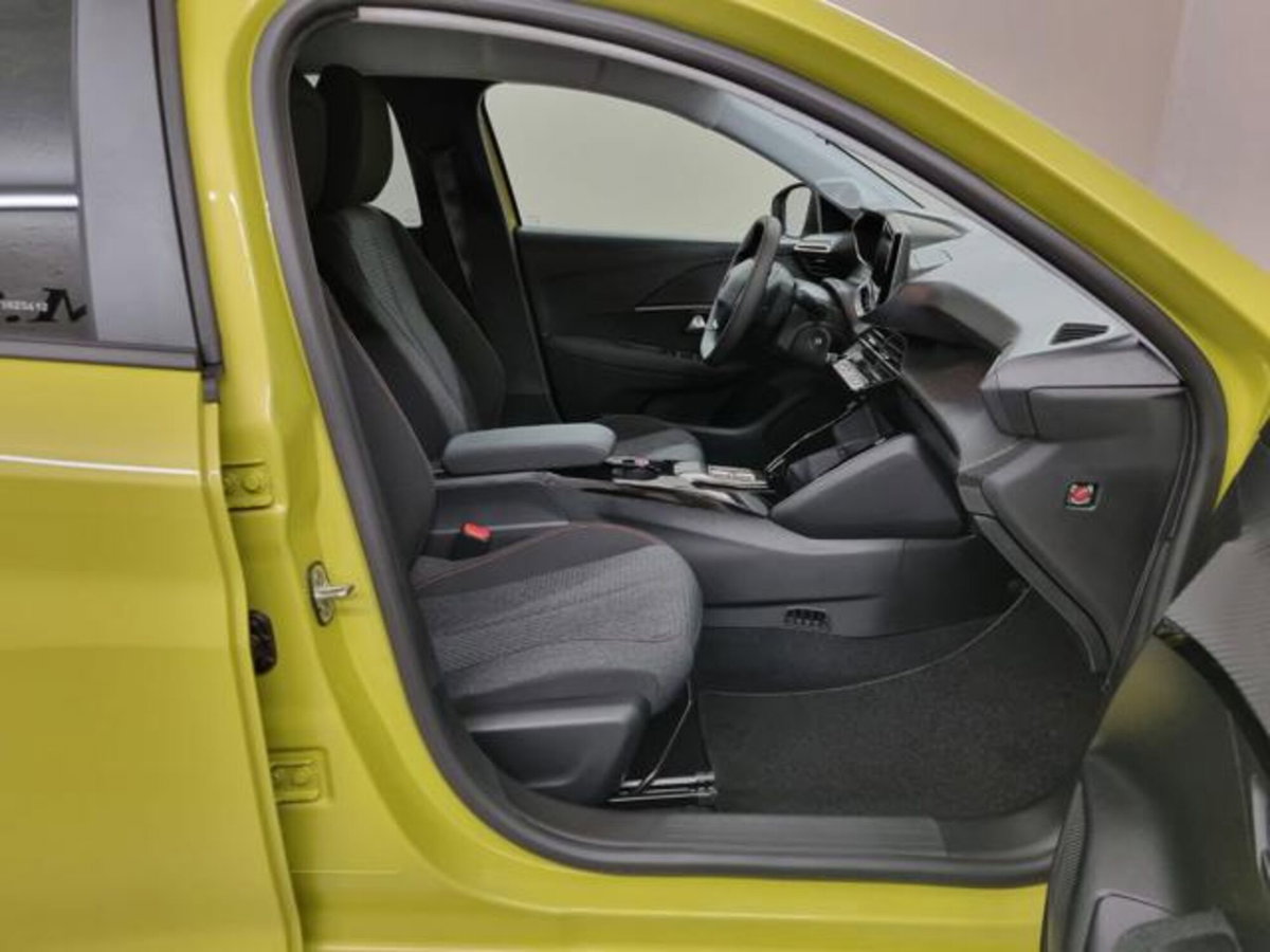 Peugeot 208 1.2 hybrid Active 100cv e-dcs 6 (11)