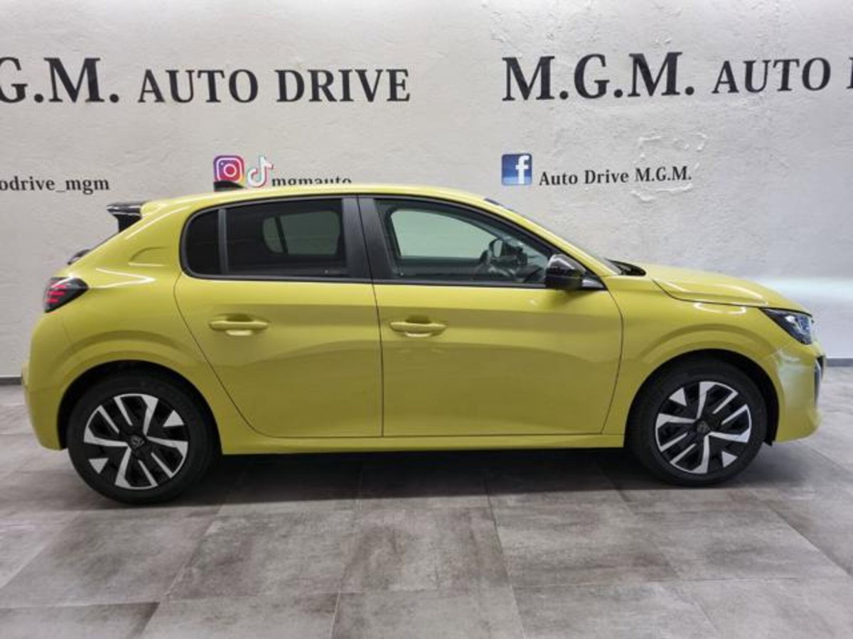 Peugeot 208 1.2 hybrid Active 100cv e-dcs 6 (4)