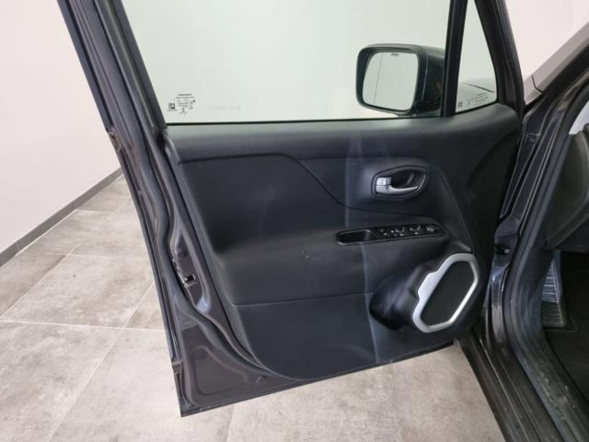 Jeep Renegade 1.0 T3 Longitude (19)