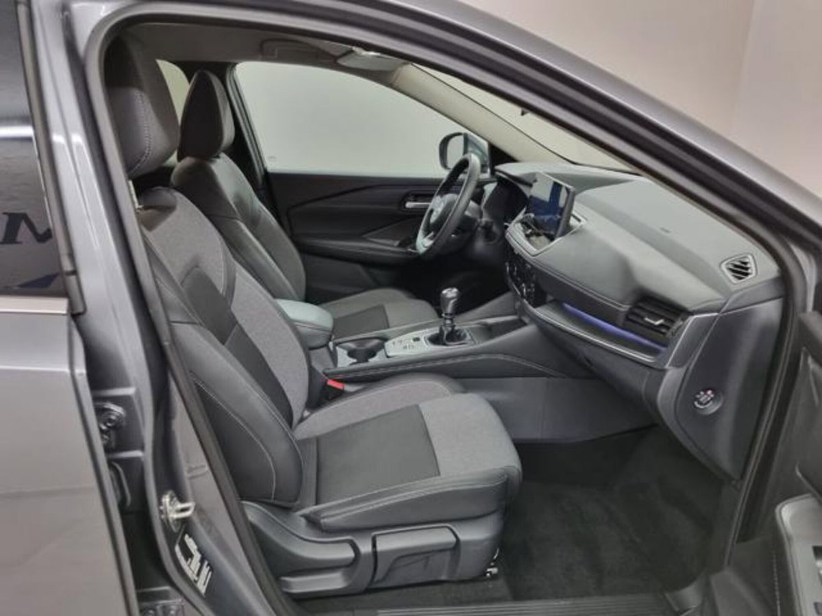 Nissan Qashqai 1.3 mhev N-Connecta 2wd 140cv (10)