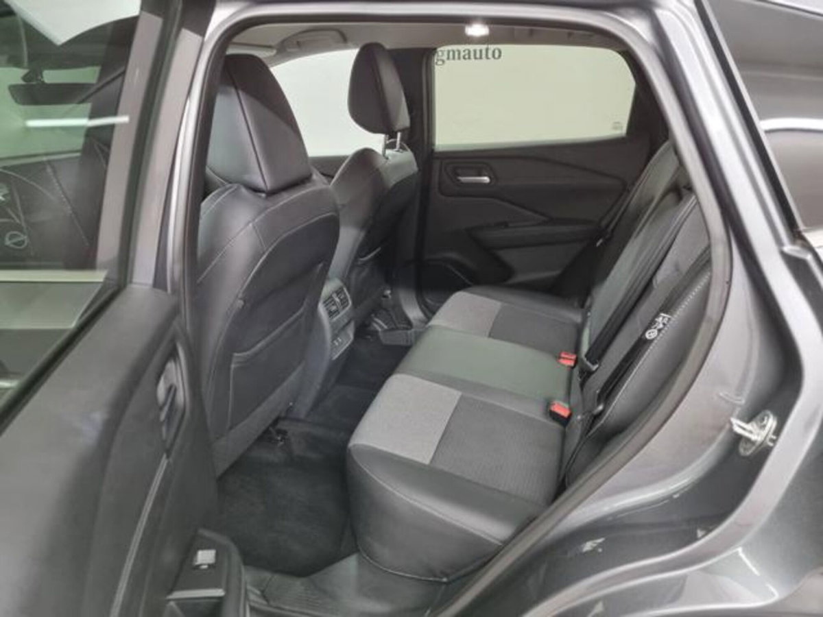 Nissan Qashqai 1.3 mhev N-Connecta 2wd 140cv (11)