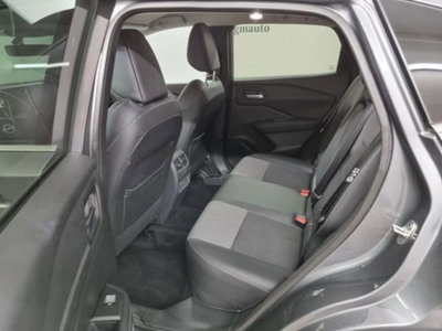 Nissan Qashqai 1.3 mhev N-Connecta 2wd 140cv (11)