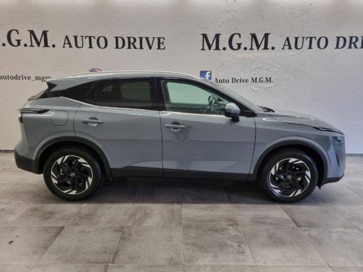 Nissan Qashqai 1.3 mhev N-Connecta 2wd 140cv (4)
