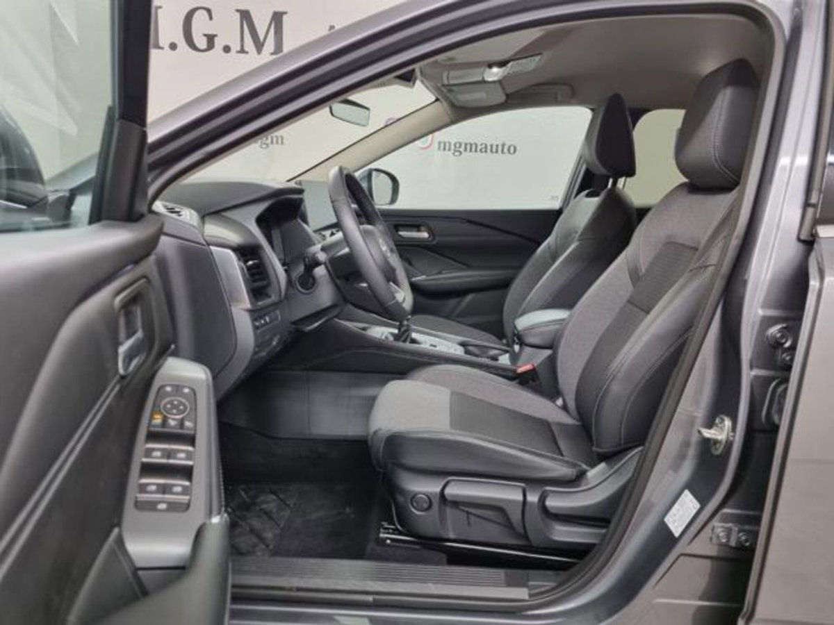 Nissan Qashqai 1.3 mhev N-Connecta 2wd 140cv (9)