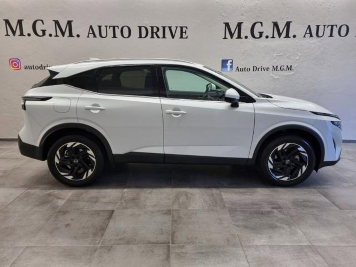 Nissan Qashqai 1.3 mhev N-Connecta 4wd 158cv xtronic (4)