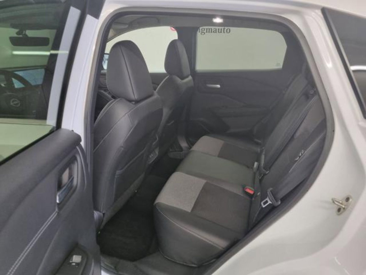 Nissan Qashqai 1.3 mhev N-Connecta 4wd 158cv xtronic (9)