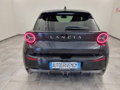 Lancia Ypsilon 54kWh HF Line 156cv (3)