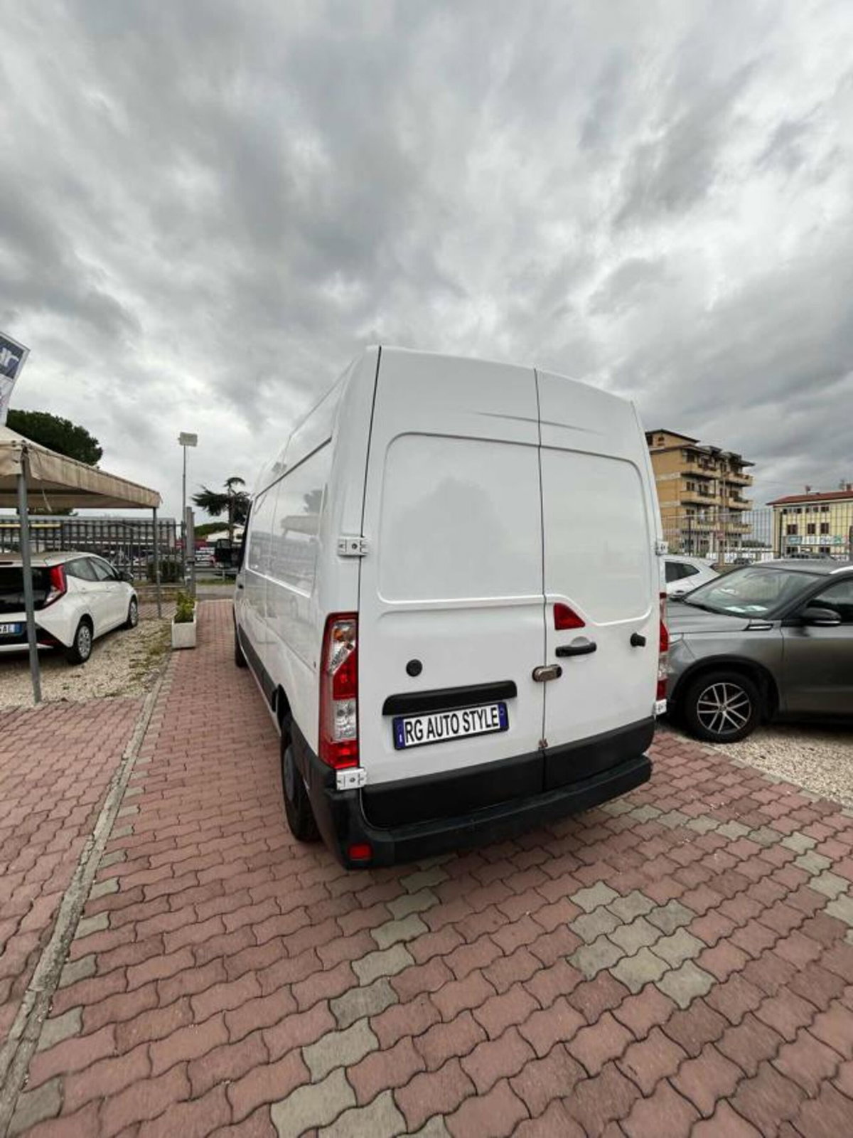 Opel Movano Furgone 33 2.3 Turbo D 135CV PM-TM-DC FWD Furgone (5)