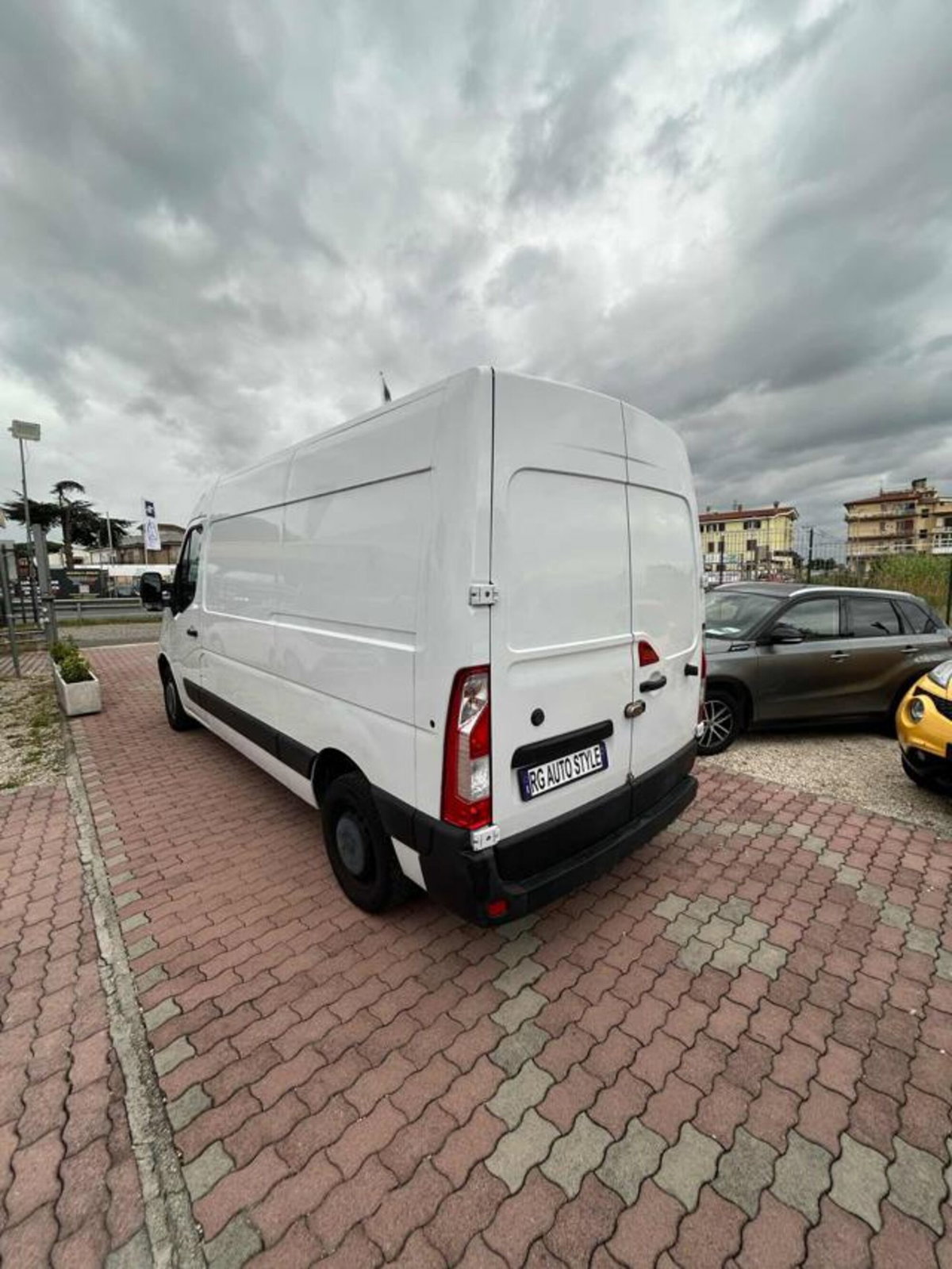 Opel Movano Furgone 33 2.3 Turbo D 135CV PM-TM-DC FWD Furgone (6)