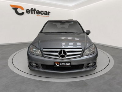 Mercedes-Benz Classe C 220 CDI BlueEFFICIENCY Avantgarde AMG (2)