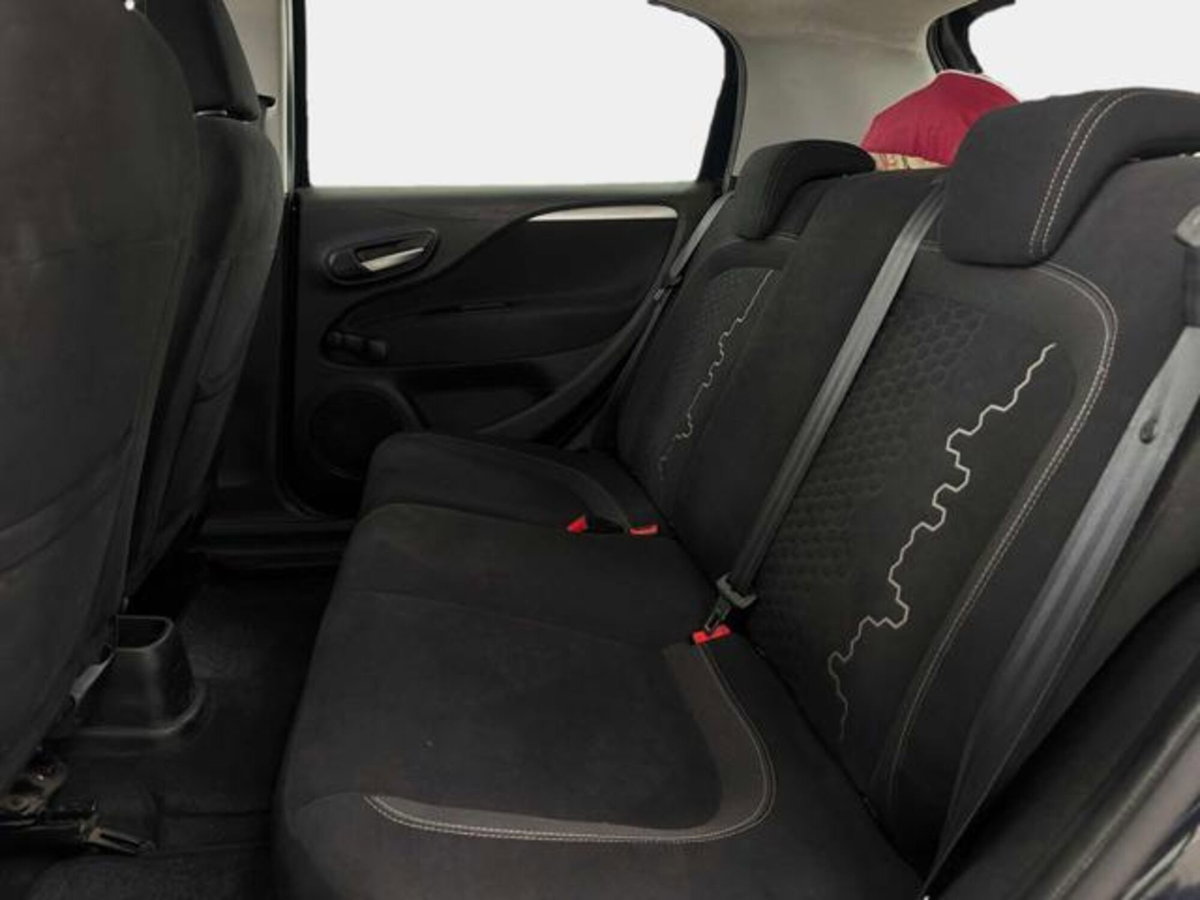 Fiat Punto 1.4 8V 5 porte Natural Power Lounge (13)