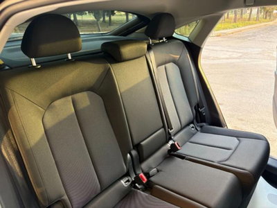 Audi Q3 Sportback 35 TDI quattro S tronic Business Plus (19)
