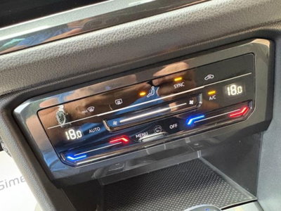 Volkswagen Tiguan 2.0 TDI 150 CV SCR DSG 4MOTION Life (17)