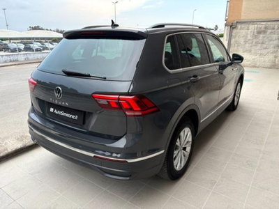Volkswagen Tiguan 2.0 TDI 150 CV SCR DSG 4MOTION Life (5)