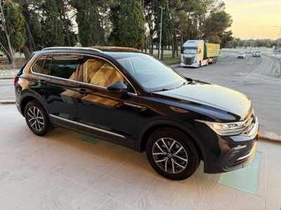 Volkswagen Tiguan 2.0 TDI 150 CV SCR DSG 4MOTION Life (3)