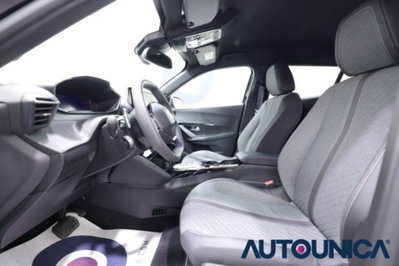 Peugeot 2008 50 kWh Allure (19)