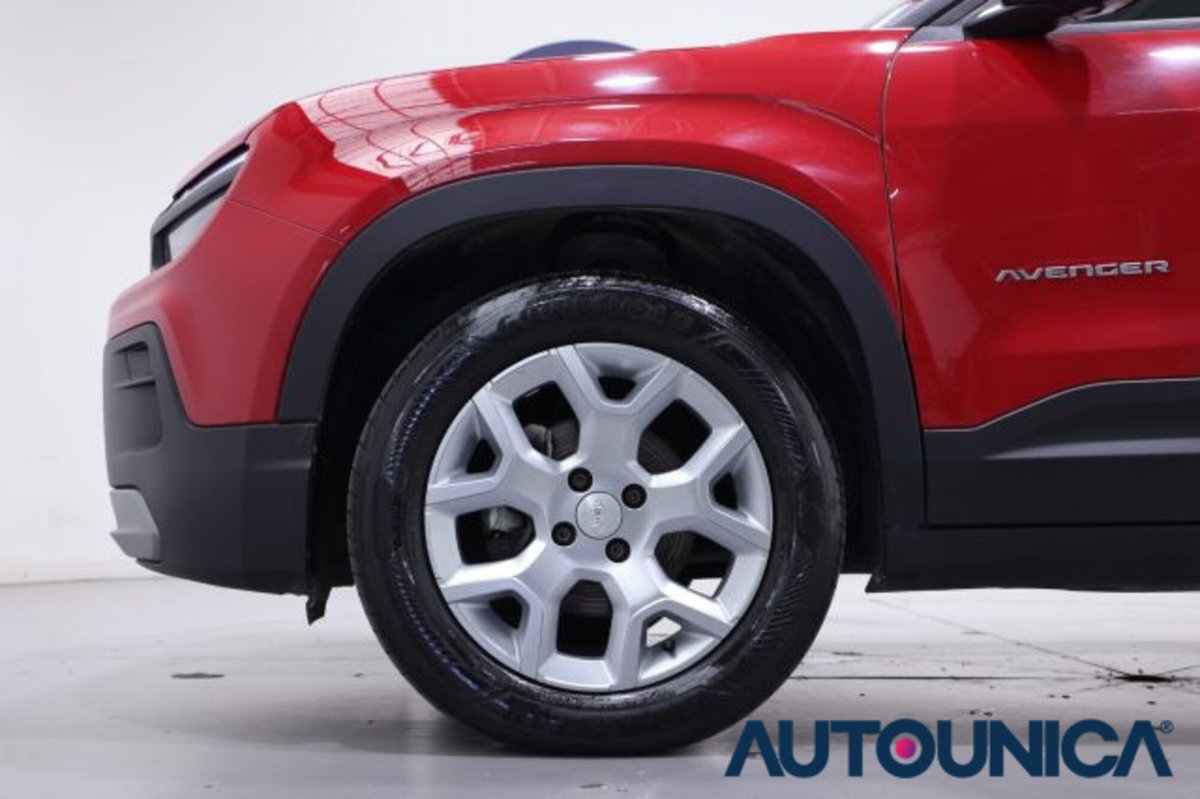 Jeep Avenger 1.2 turbo Altitude fwd 100cv (17)